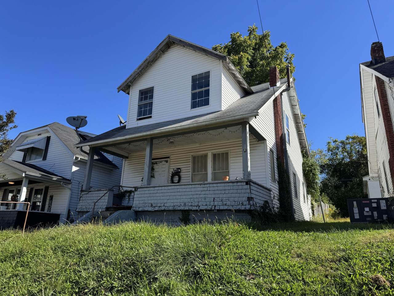 268 S Walnut St - Photo 1