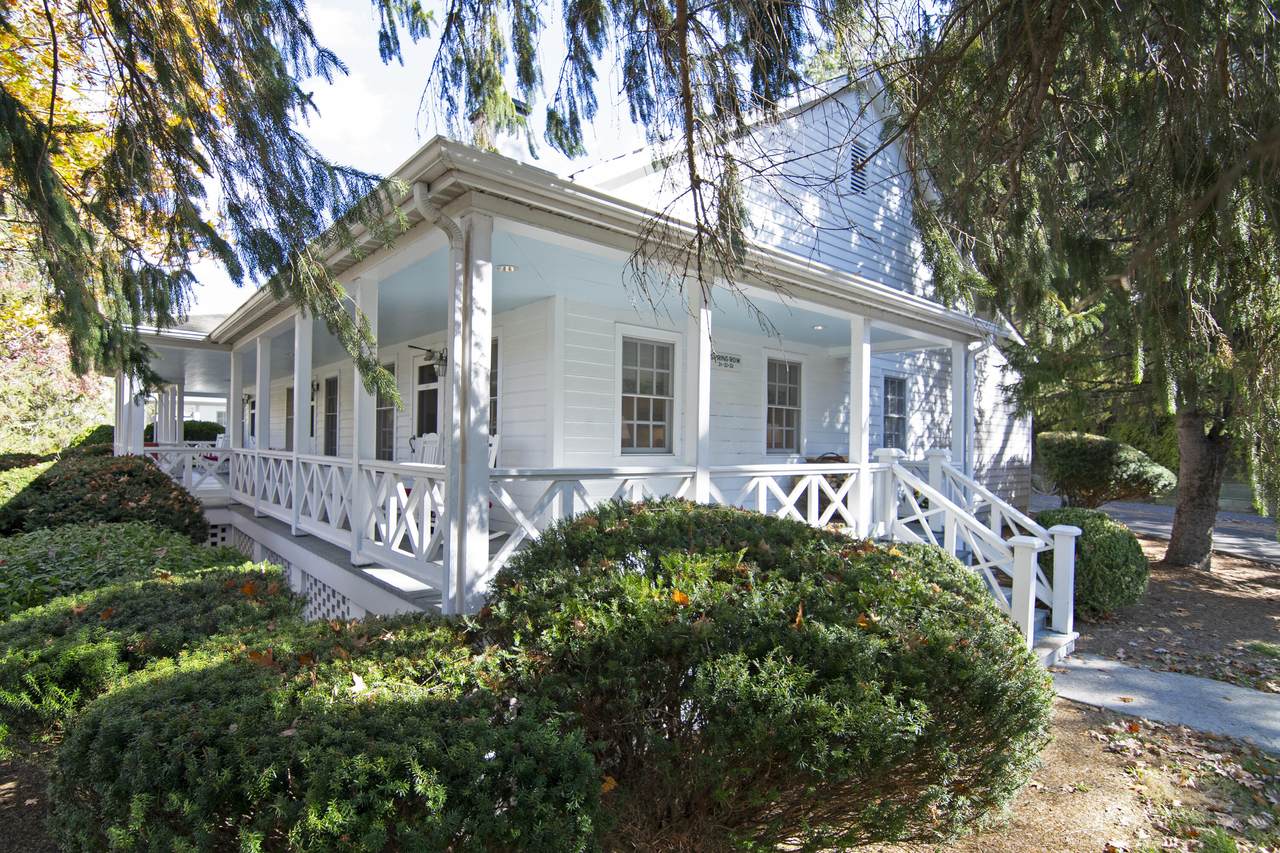 6333 Springhouse Ln - Photo 1