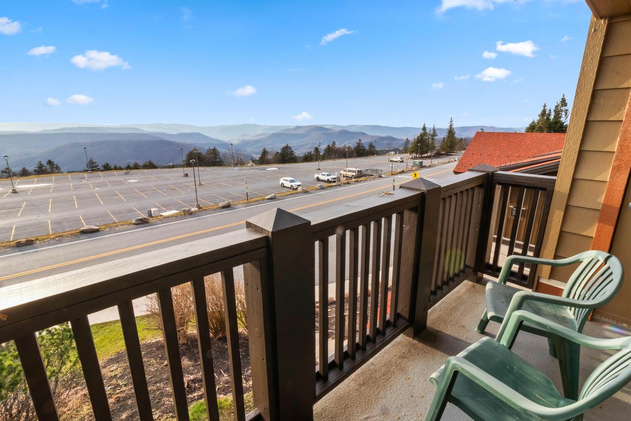 245 Rimfire Lodge - Photo 1