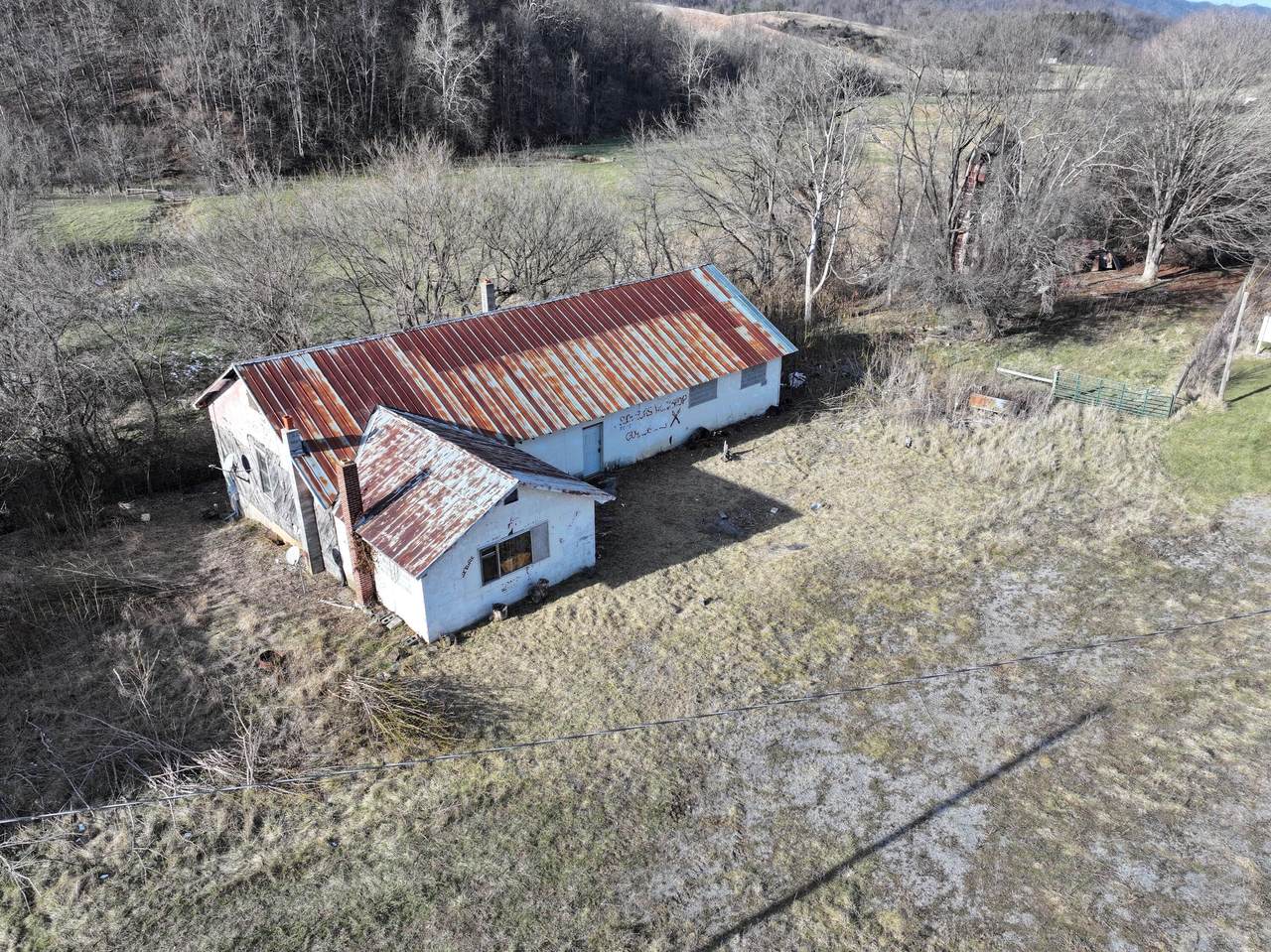 19757 Sweet Springs Valley Rd - Photo 1