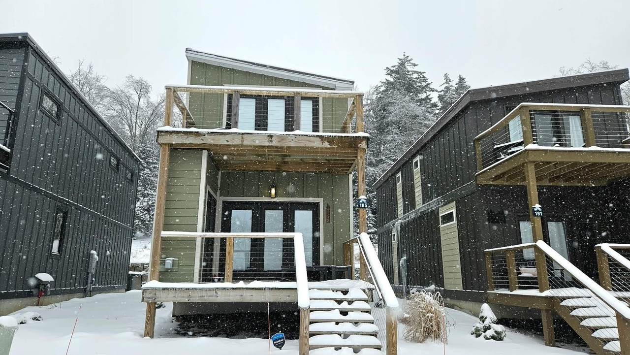 185 Meadows Dr. - Photo 1