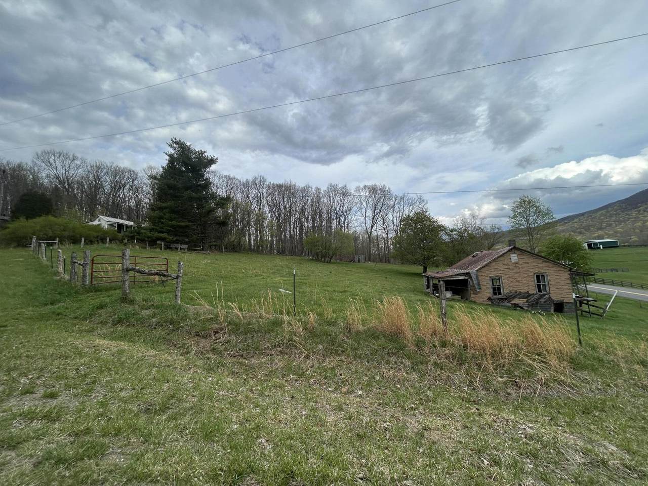 https://bt-photos.global.ssl.fastly.net/greenbrier/1280_boomver_1_25-473-2.jpg
