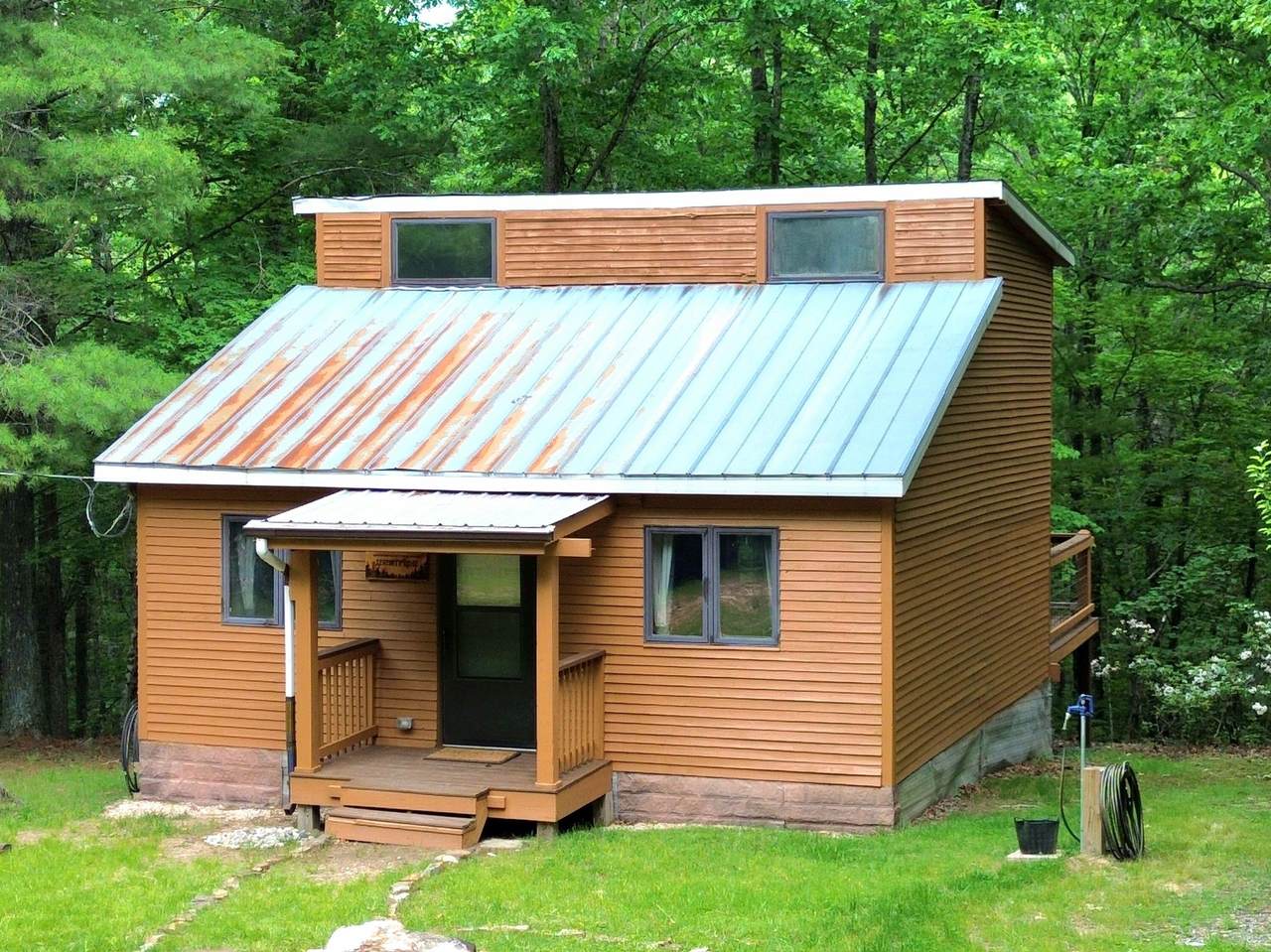 806 Misty Mountain Rd - Photo 1