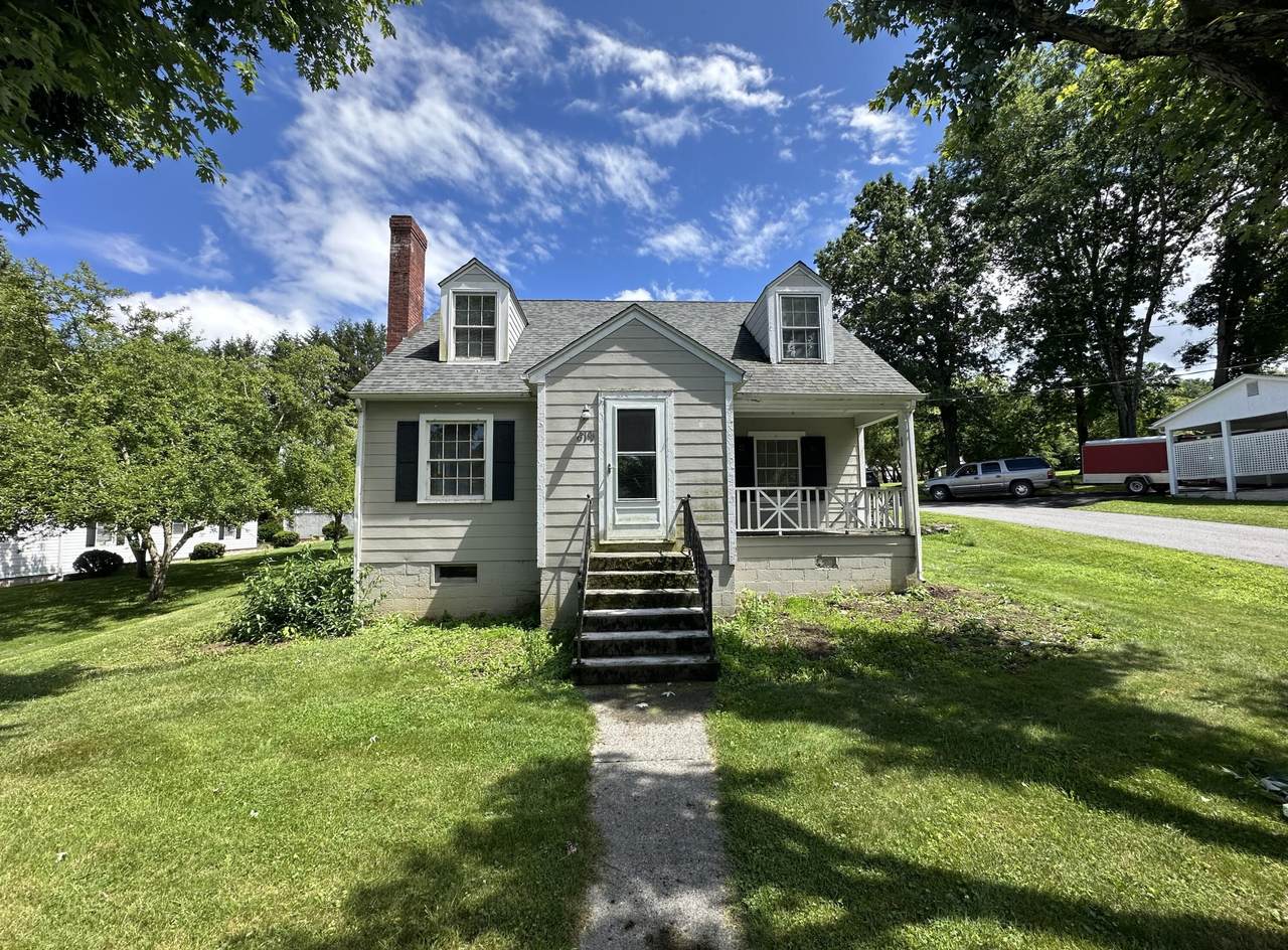 819 Lafayette St - Photo 1