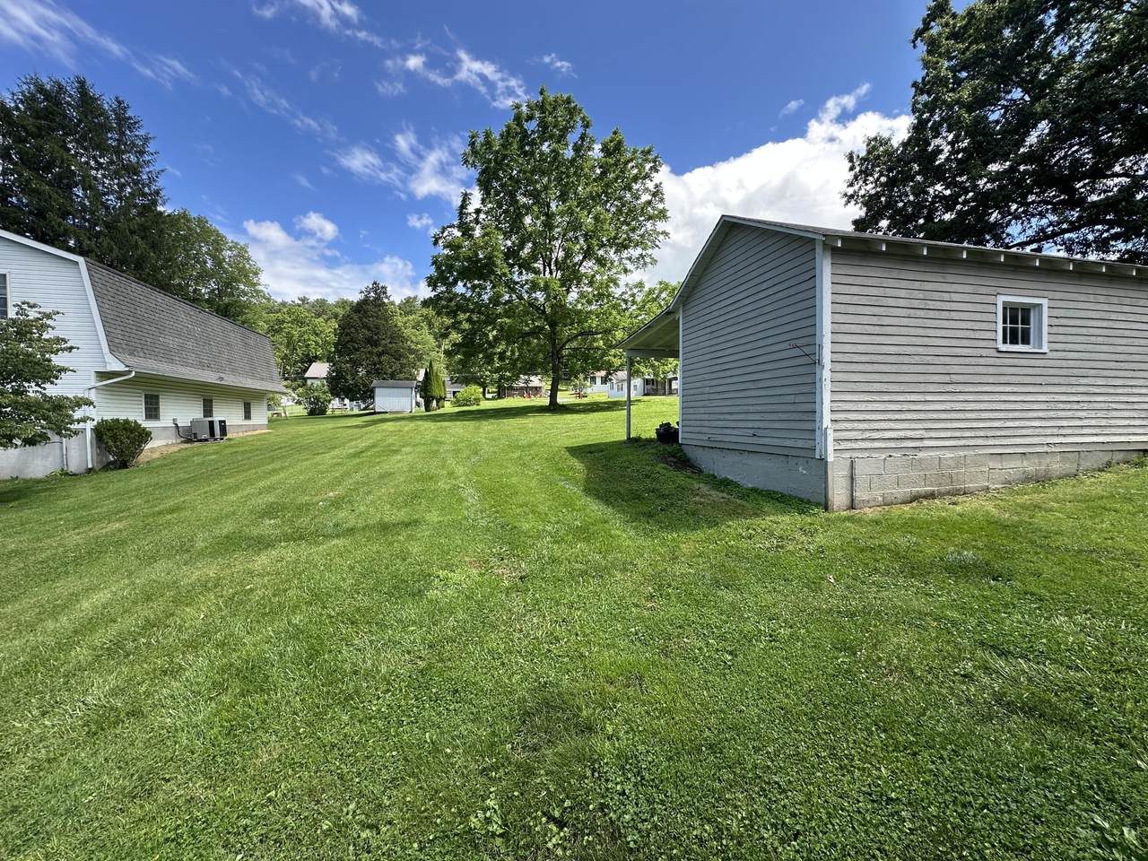 https://bt-photos.global.ssl.fastly.net/greenbrier/1280_boomver_1_25-733-2.jpg