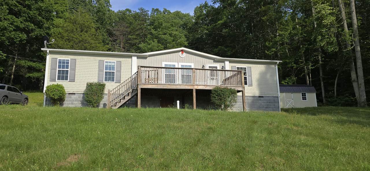99 Rocky Hollow Rd - Photo 1