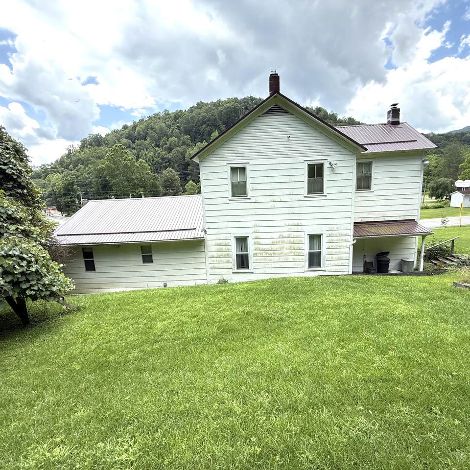 https://bt-photos.global.ssl.fastly.net/greenbrier/1280_boomver_1_25-820-2.jpg