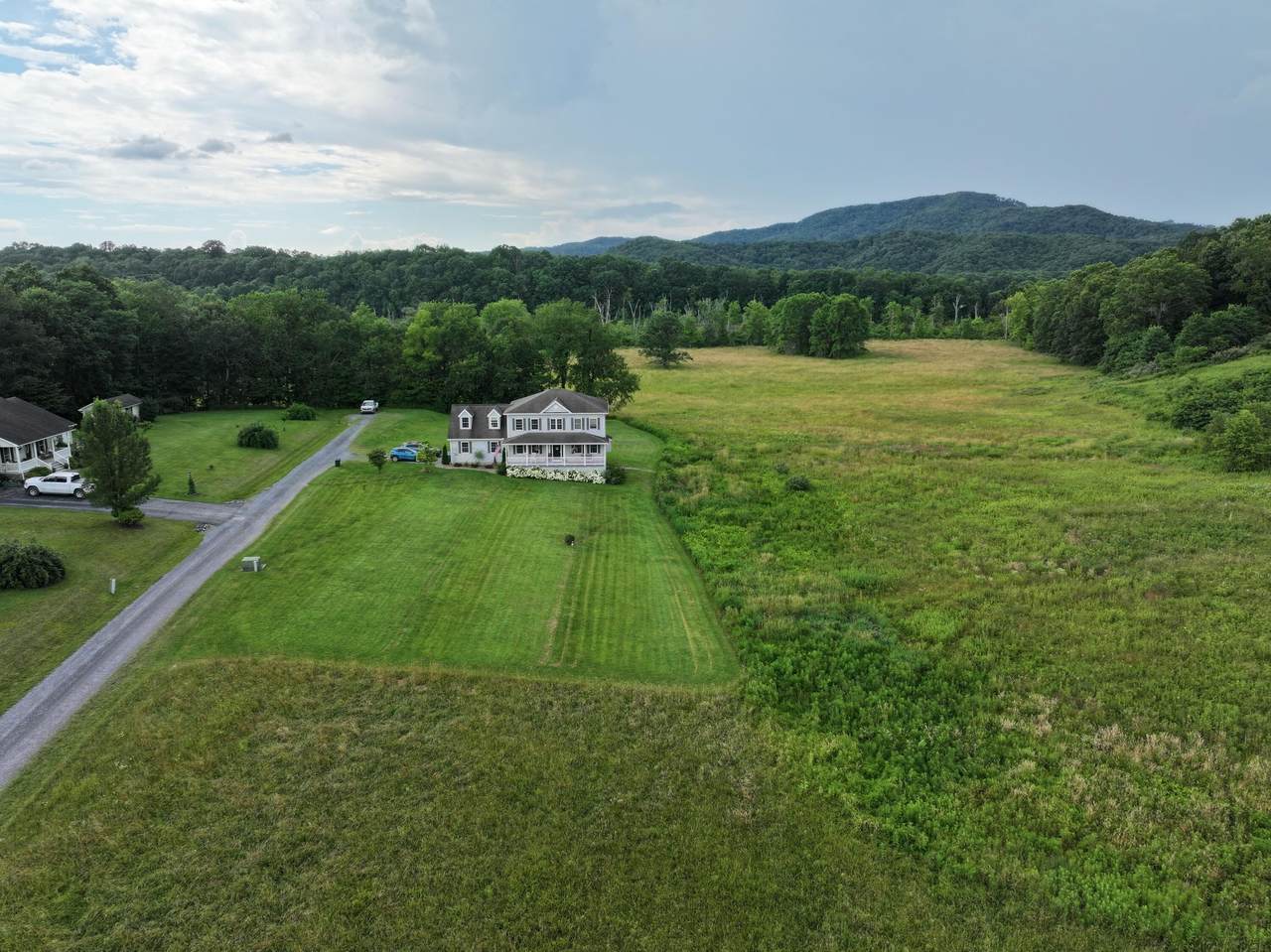 https://bt-photos.global.ssl.fastly.net/greenbrier/1280_boomver_2_25-852-2.jpg