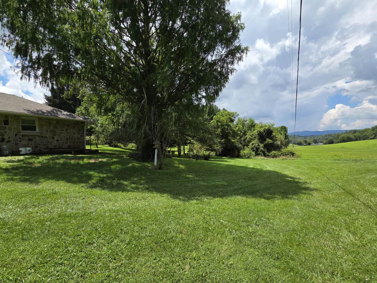 https://bt-photos.global.ssl.fastly.net/greenbrier/1280_boomver_1_25-903-2.jpg