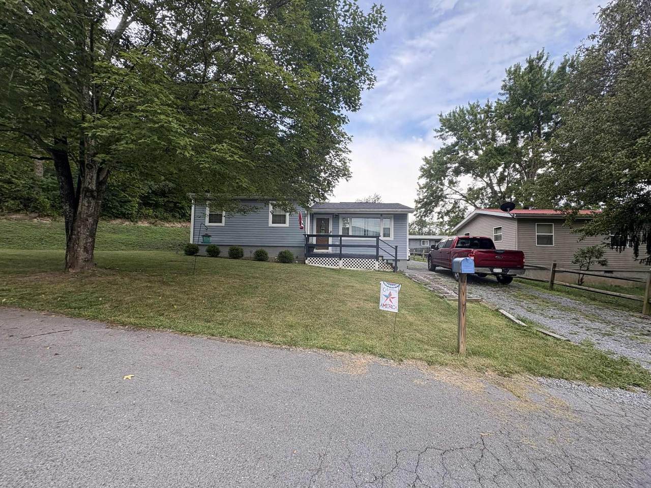 166 Coras Way - Photo 1