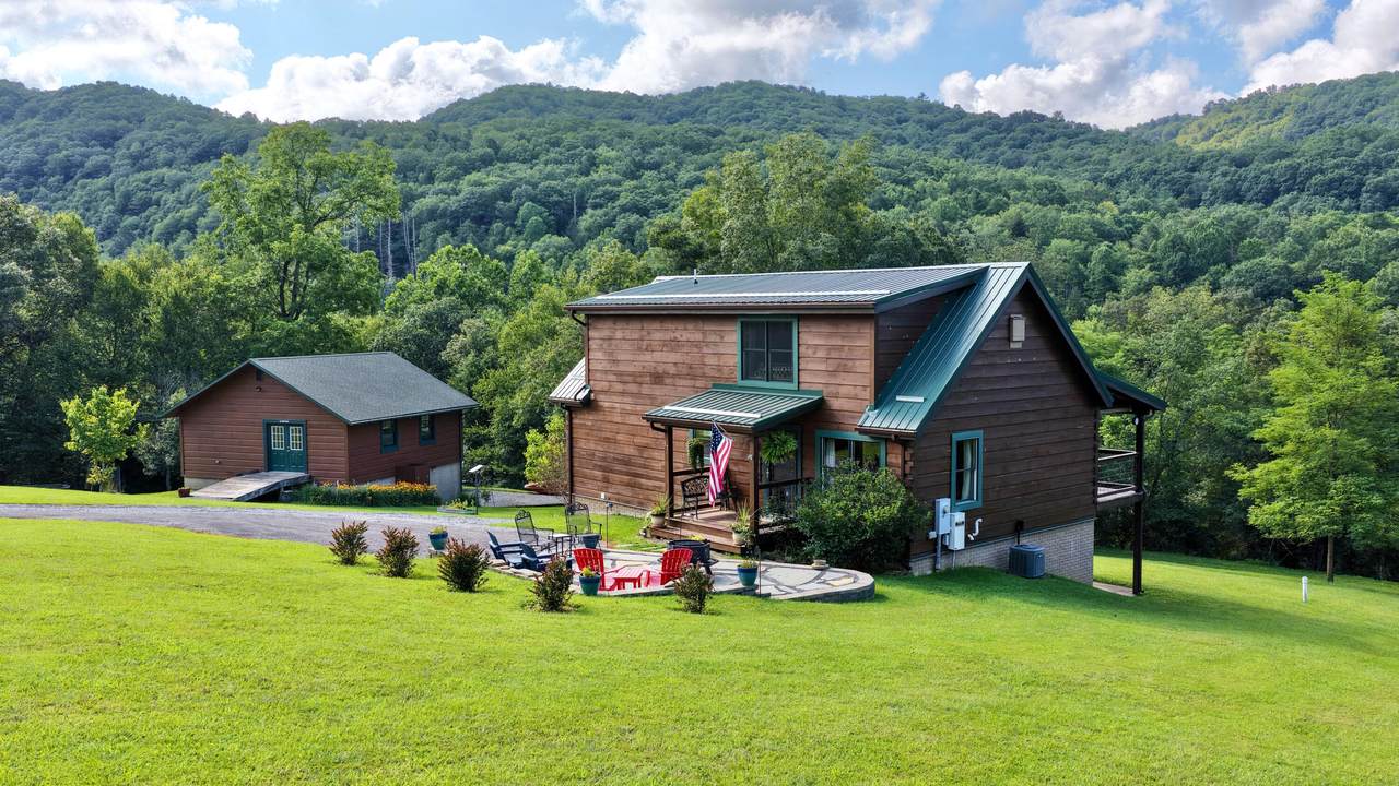 57 Hillside Bluffs Ln - Photo 1