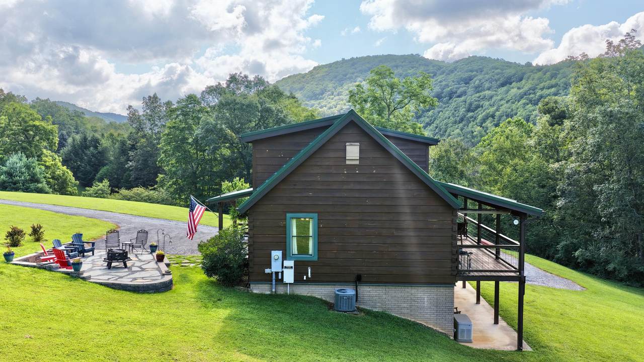 https://bt-photos.global.ssl.fastly.net/greenbrier/1280_boomver_1_25-927-2.jpg