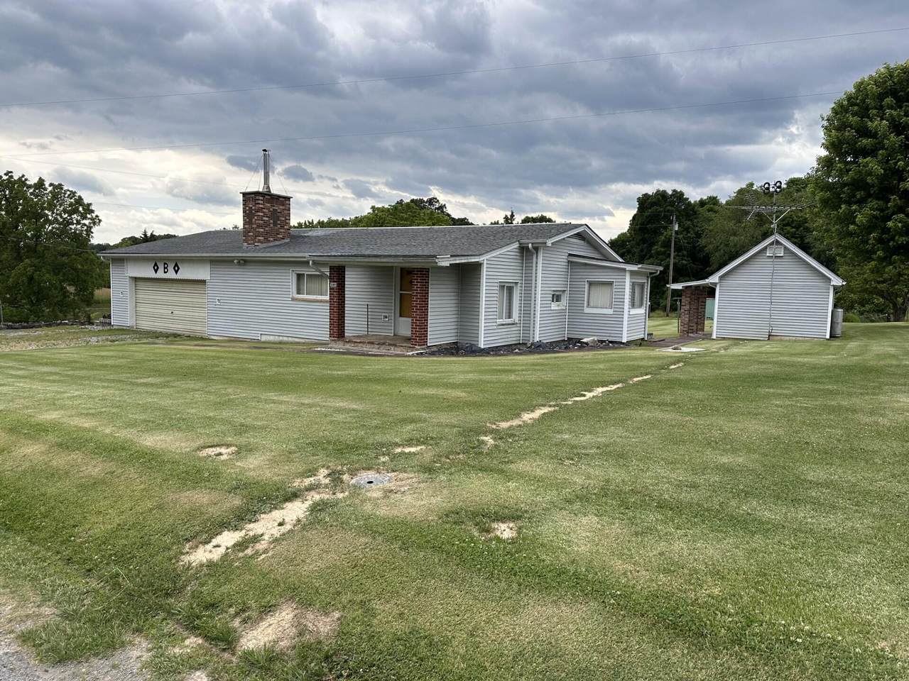 391 Sunset View Rd - Photo 1