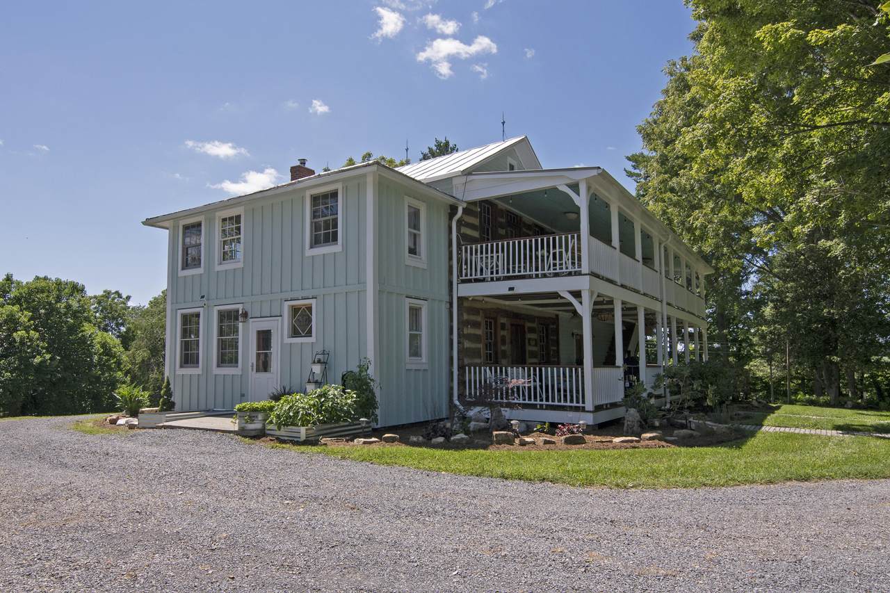 https://bt-photos.global.ssl.fastly.net/greenbrier/1280_boomver_1_26-1001-2.jpg
