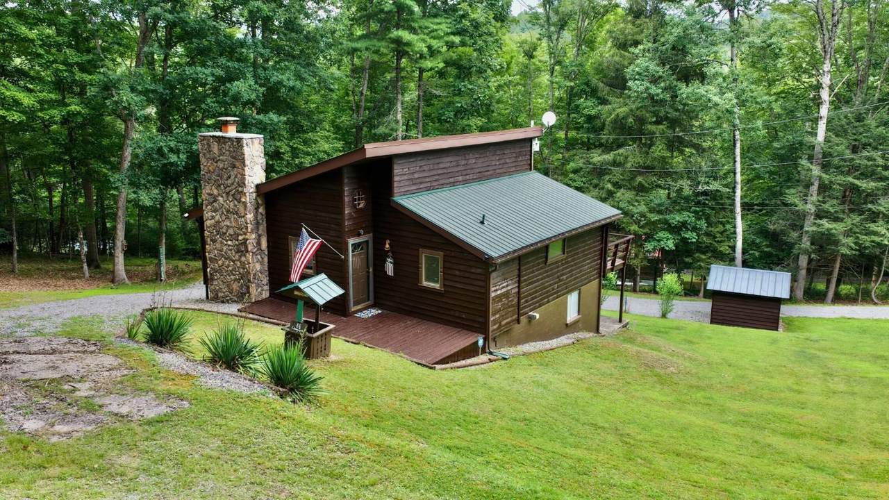 88 Cherry Lane - Photo 1