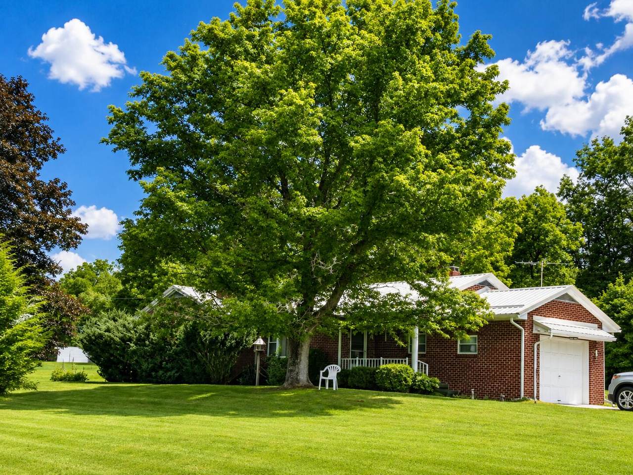 20952 Seneca Trl - Photo 1