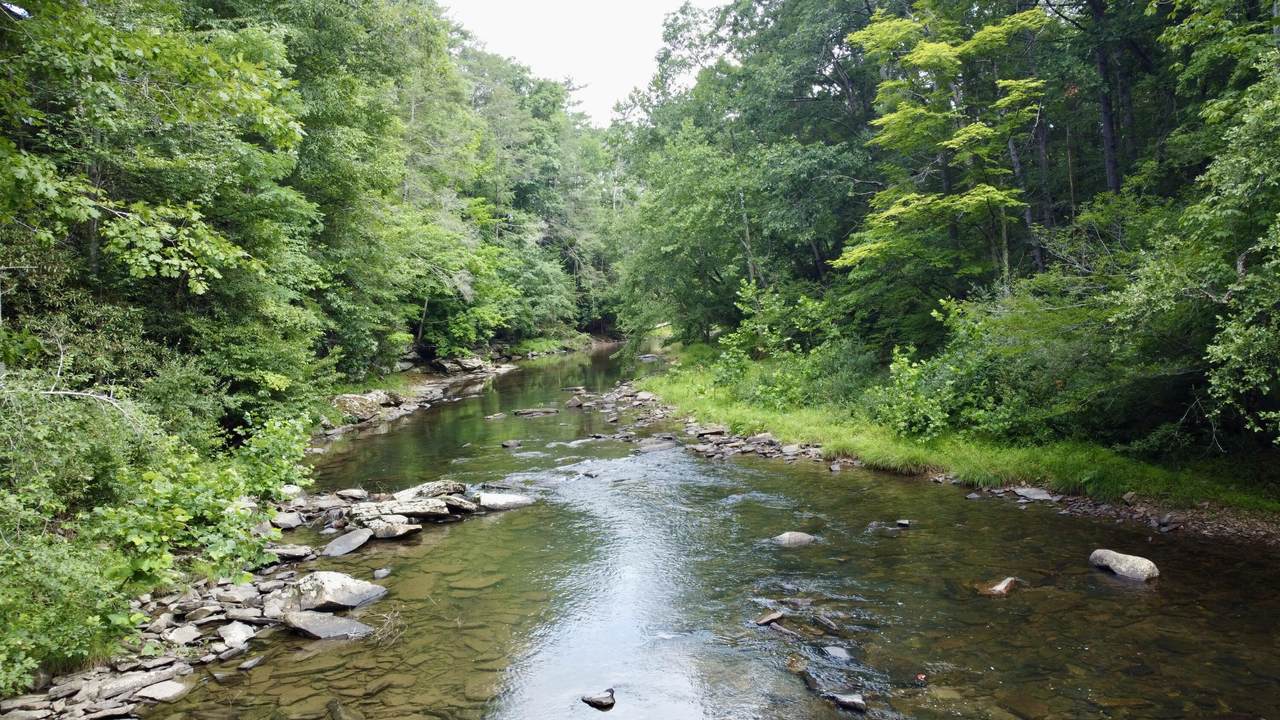 https://bt-photos.global.ssl.fastly.net/greenbrier/1280_boomver_1_26-1024-2.jpg