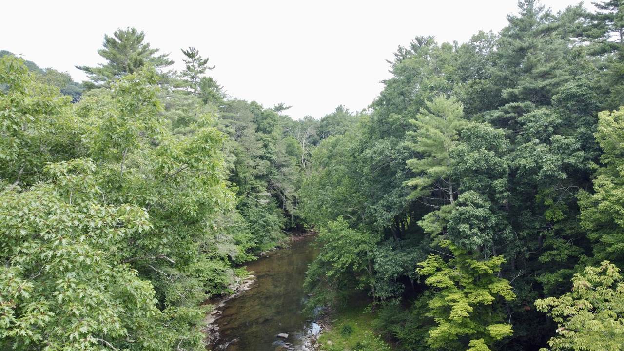 https://bt-photos.global.ssl.fastly.net/greenbrier/1280_boomver_1_26-1024-2.jpg
