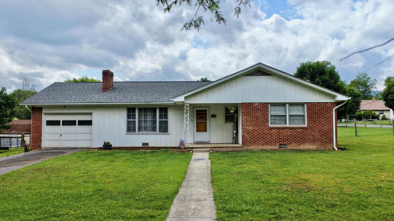 123 Chestnut - Photo 1