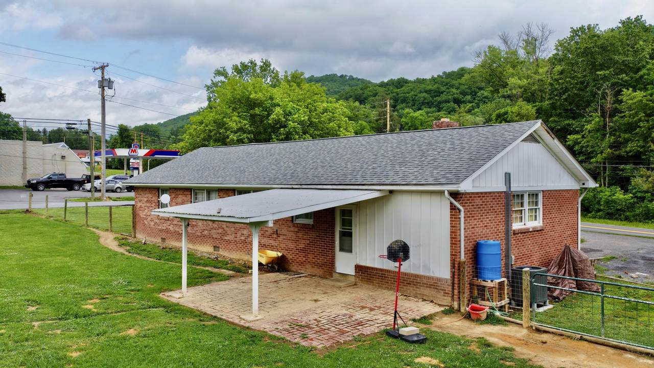 https://bt-photos.global.ssl.fastly.net/greenbrier/1280_boomver_1_26-1054-2.jpg