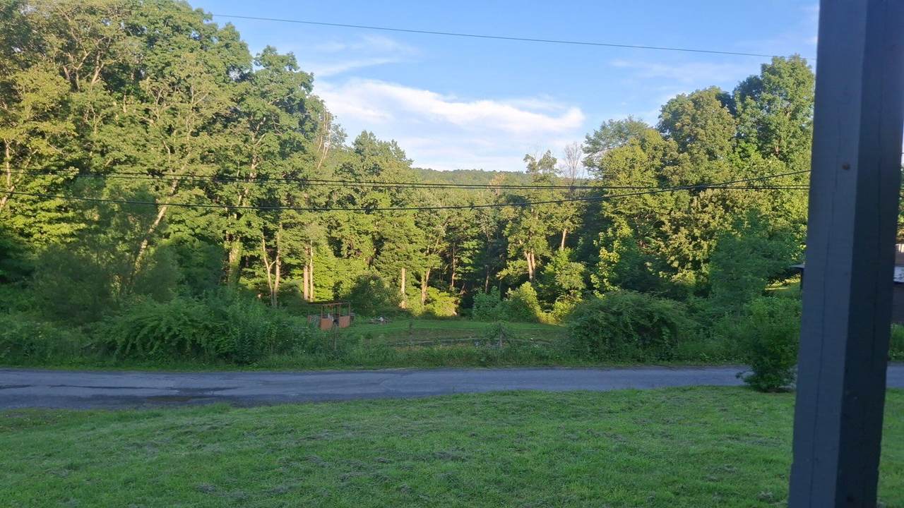 https://bt-photos.global.ssl.fastly.net/greenbrier/1280_boomver_1_26-1056-2.jpg