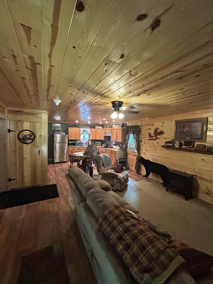 https://bt-photos.global.ssl.fastly.net/greenbrier/1280_boomver_1_26-1095-2.jpg