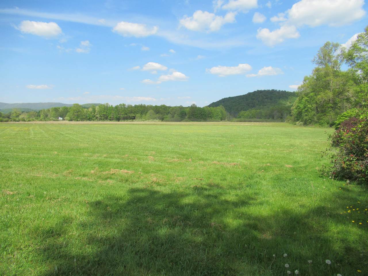 https://bt-photos.global.ssl.fastly.net/greenbrier/1280_boomver_1_26-1125-2.jpg