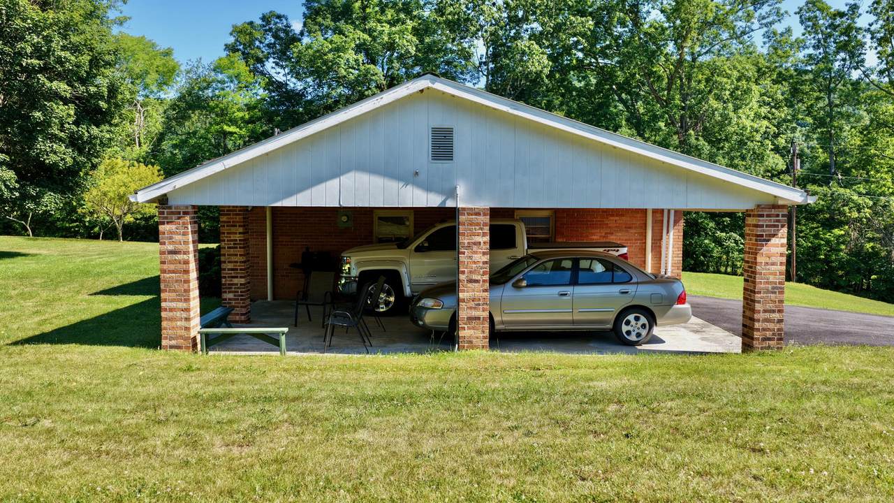 https://bt-photos.global.ssl.fastly.net/greenbrier/1280_boomver_1_26-1133-2.jpg
