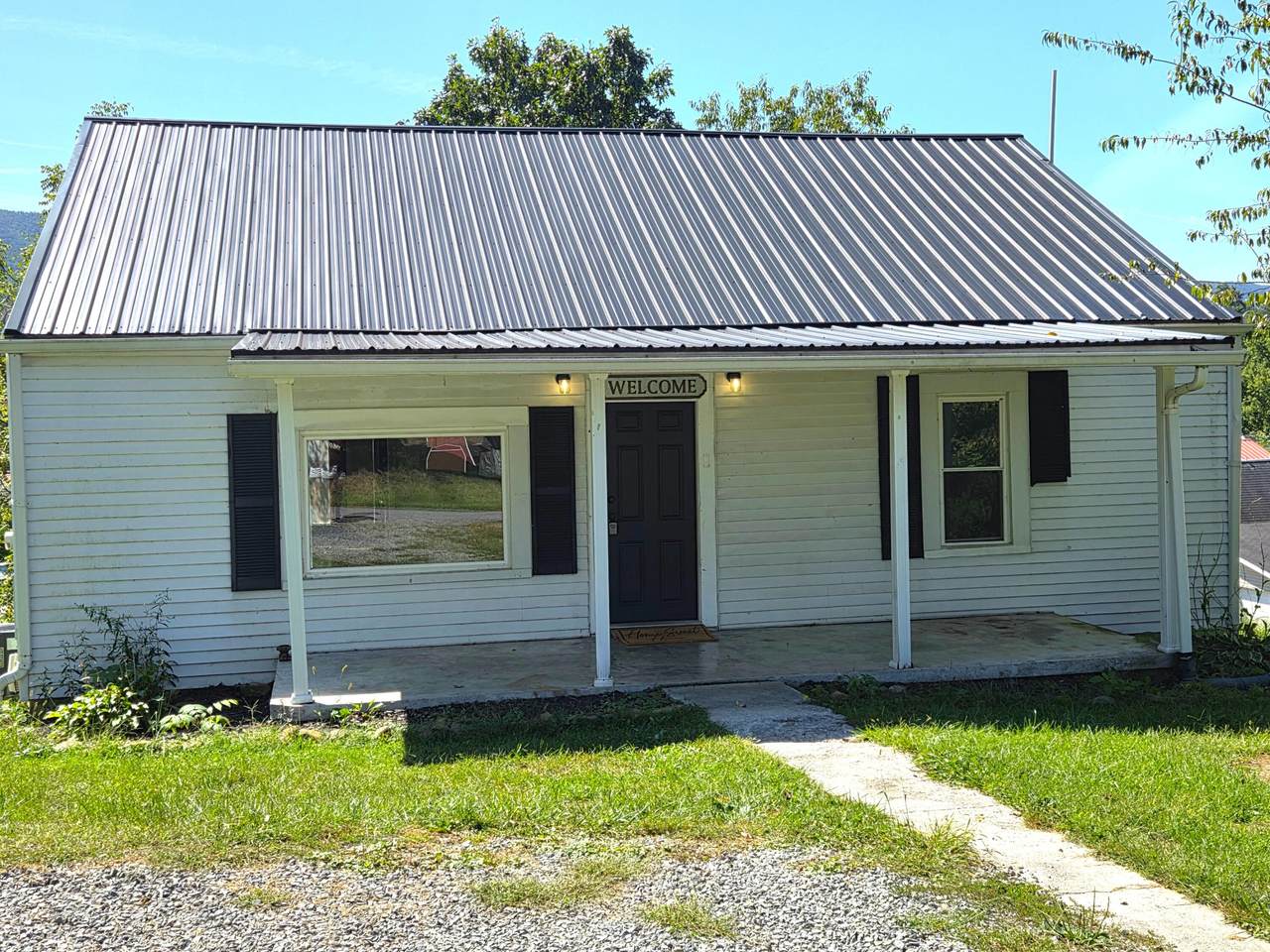 74 Hillcrest Drive - Photo 1