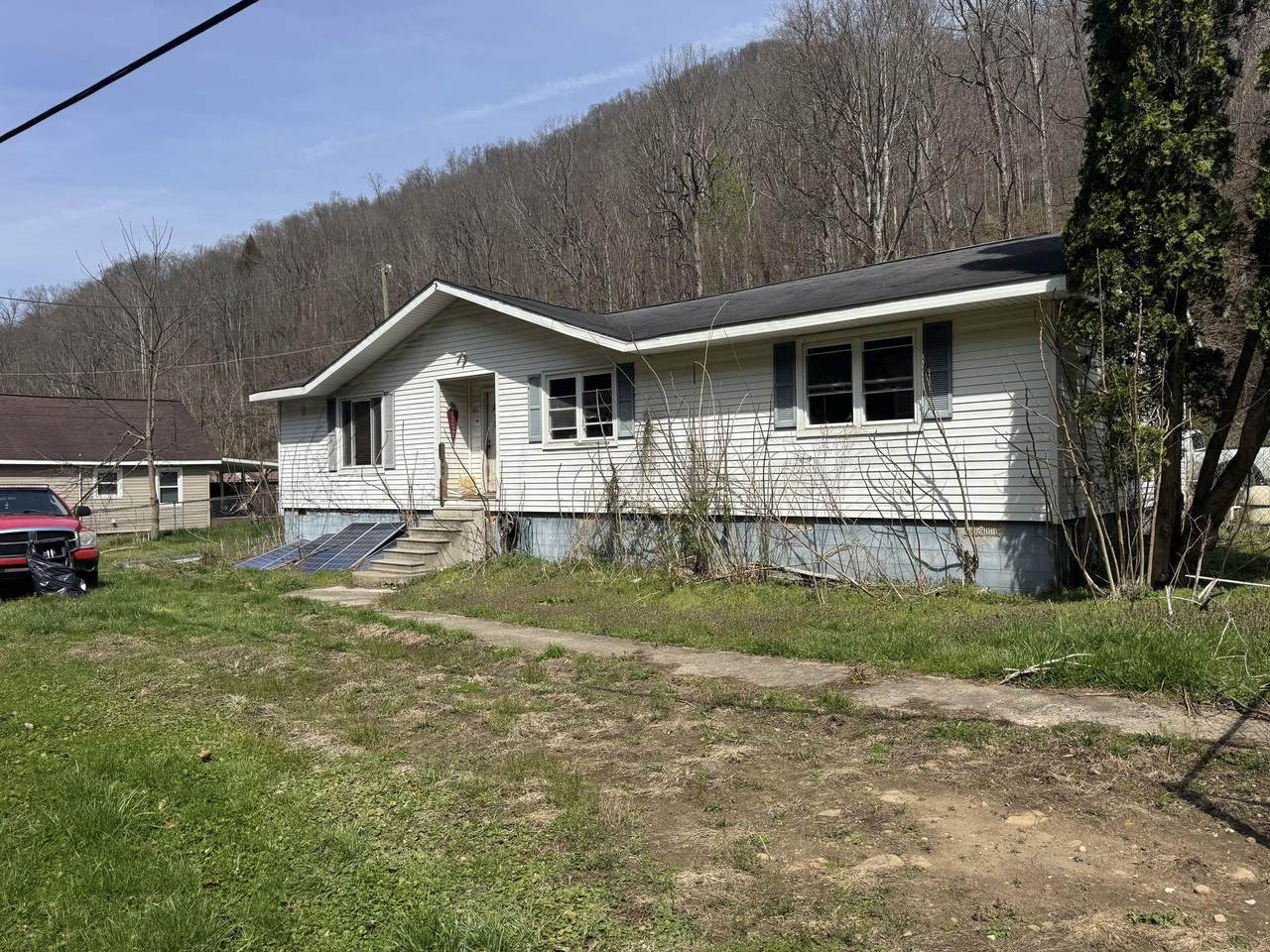 835 James Branch Rd - Photo 1