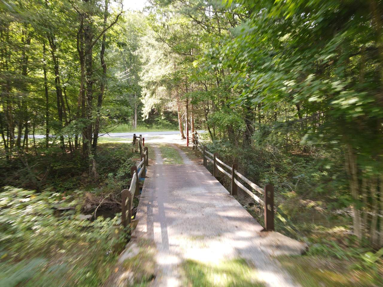 https://bt-photos.global.ssl.fastly.net/greenbrier/1280_boomver_1_26-1203-2.jpg