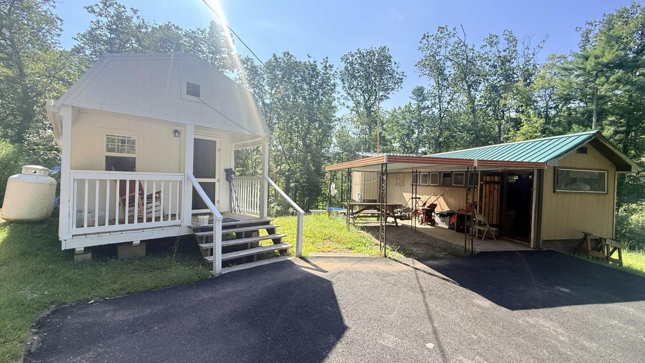 194 Highlander Dr - Photo 1