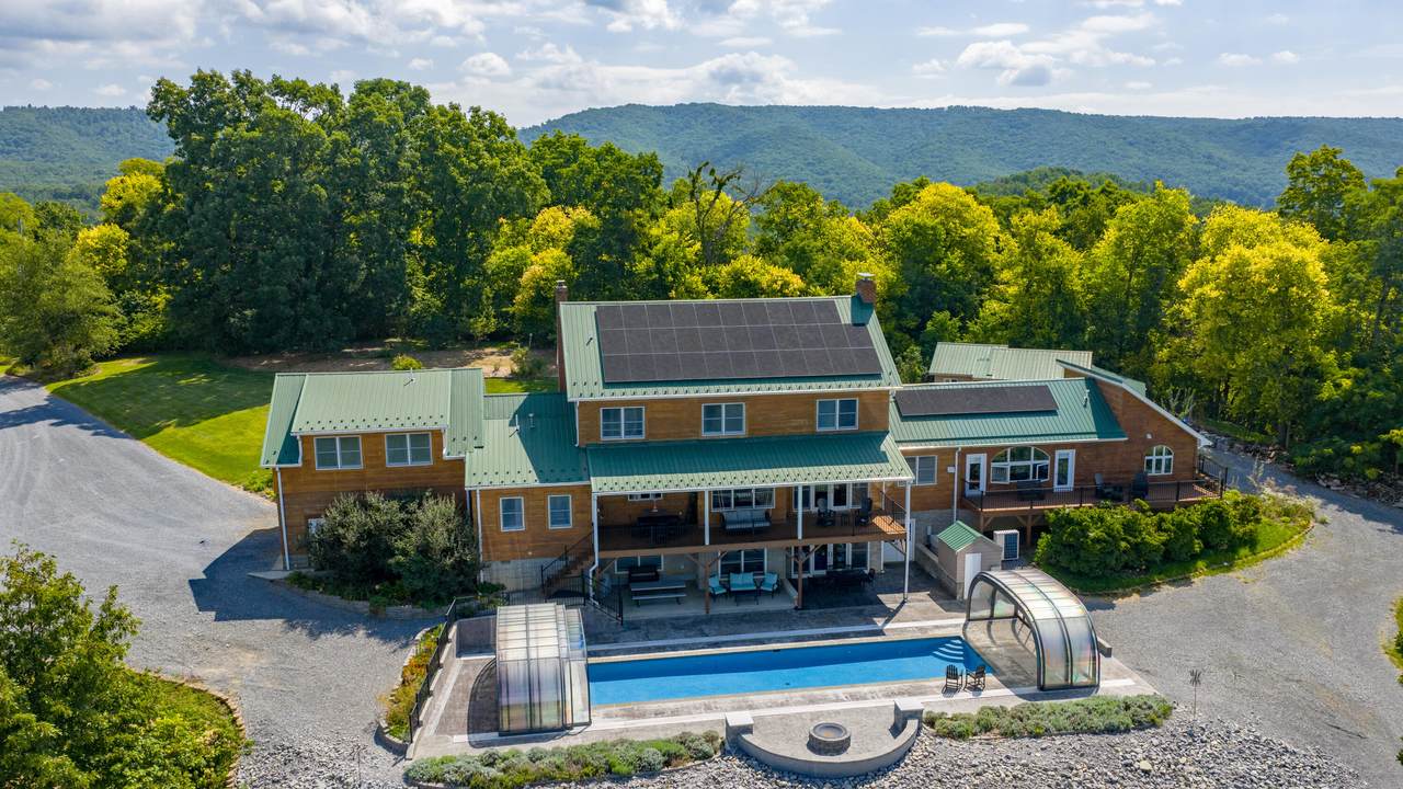 221 Montview Rd - Photo 1