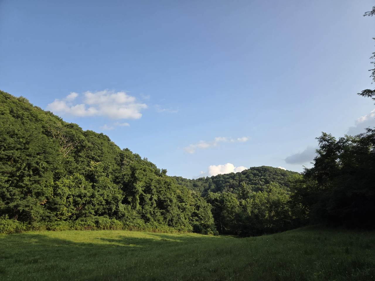 https://bt-photos.global.ssl.fastly.net/greenbrier/1280_boomver_1_26-1236-2.jpg