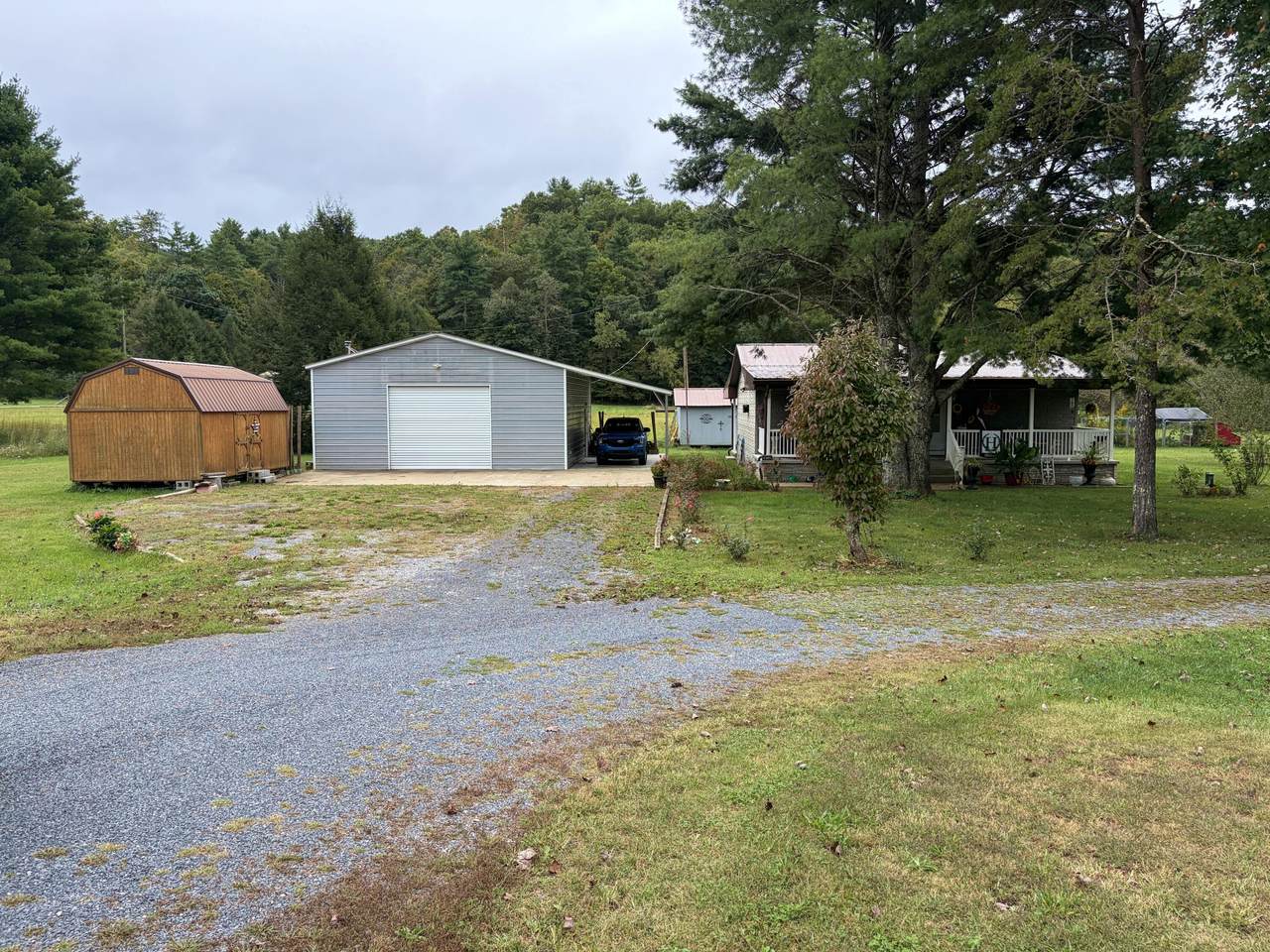 16732 Pocahontas Trail - Photo 1