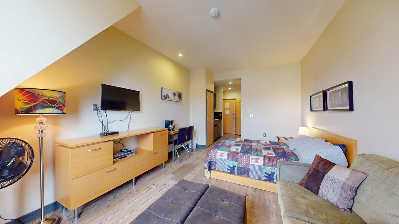 #413 57 Expedition Station Loop - Photo 1