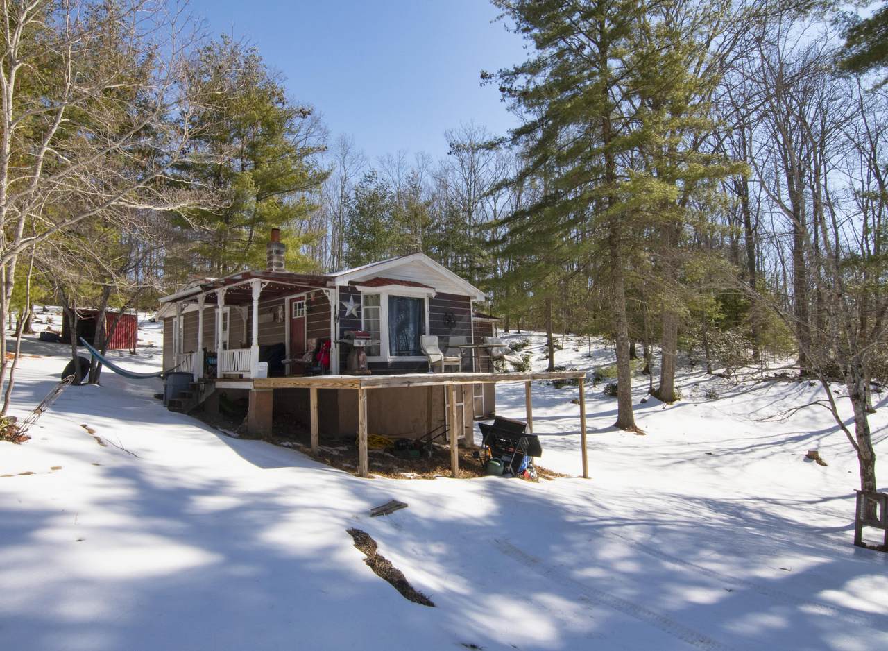 6275 Knobs Road - Photo 1