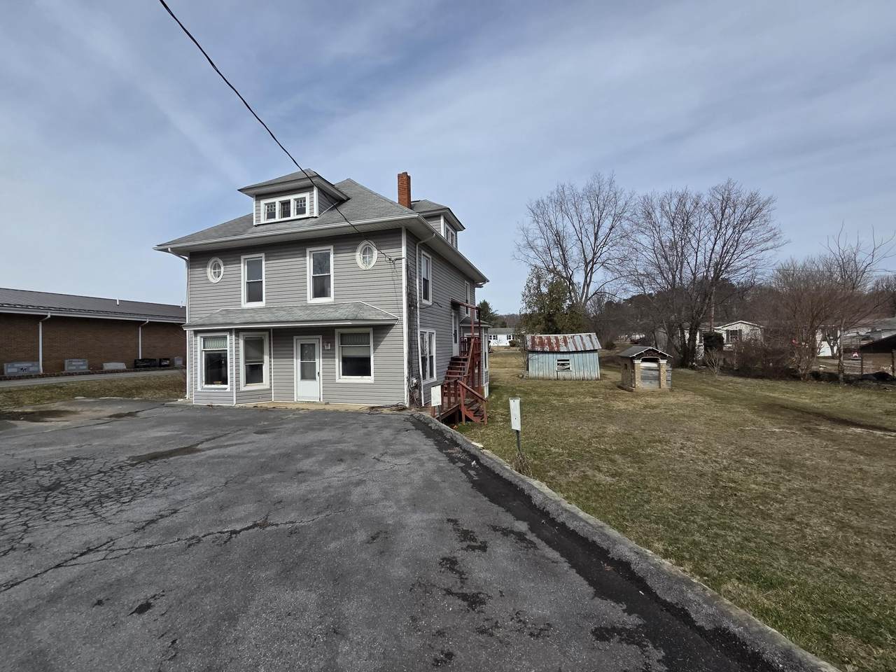 113 Market St - Photo 1