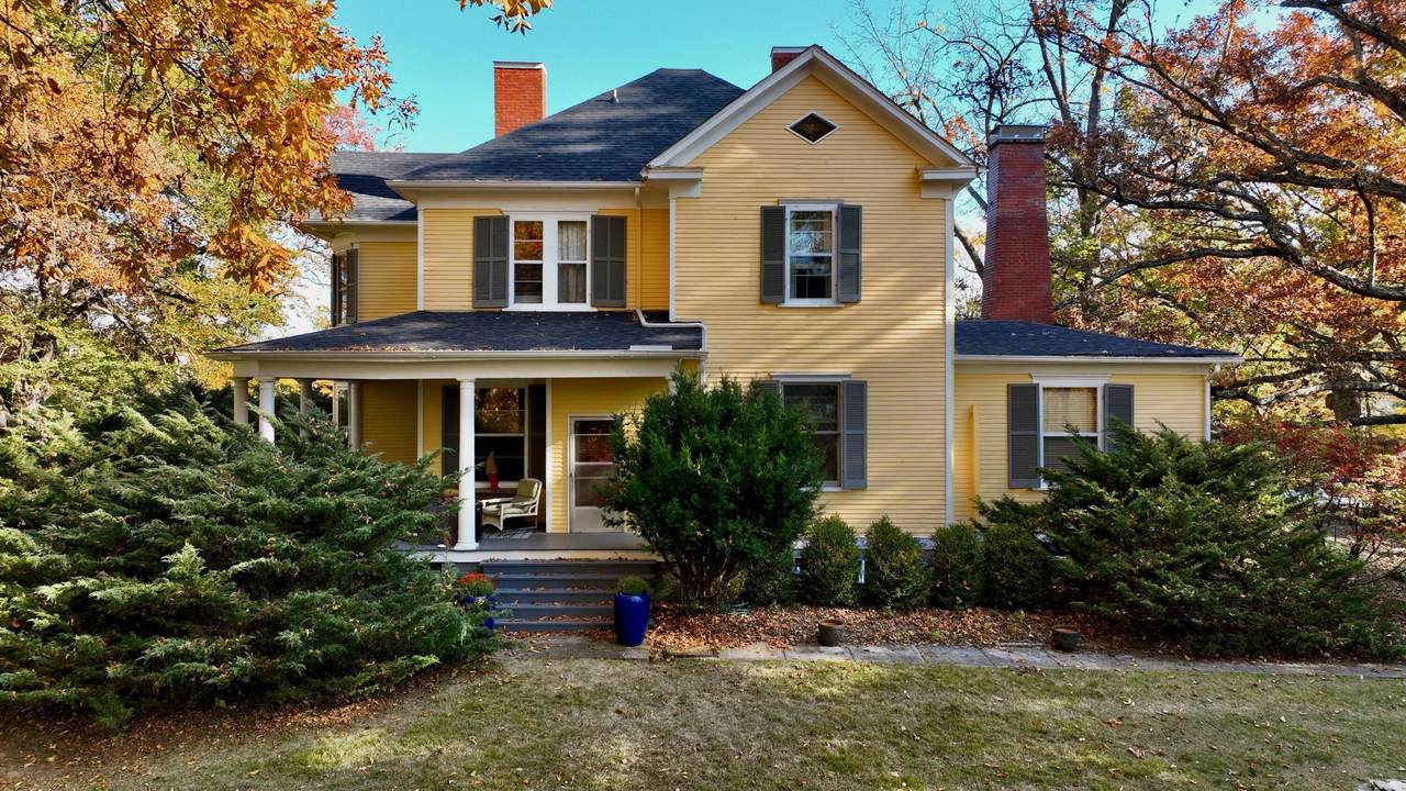 152 Harris St - Photo 1