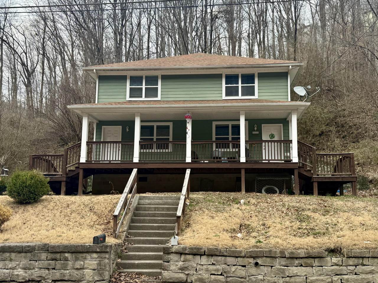 346 Mcdowell St - Photo 1