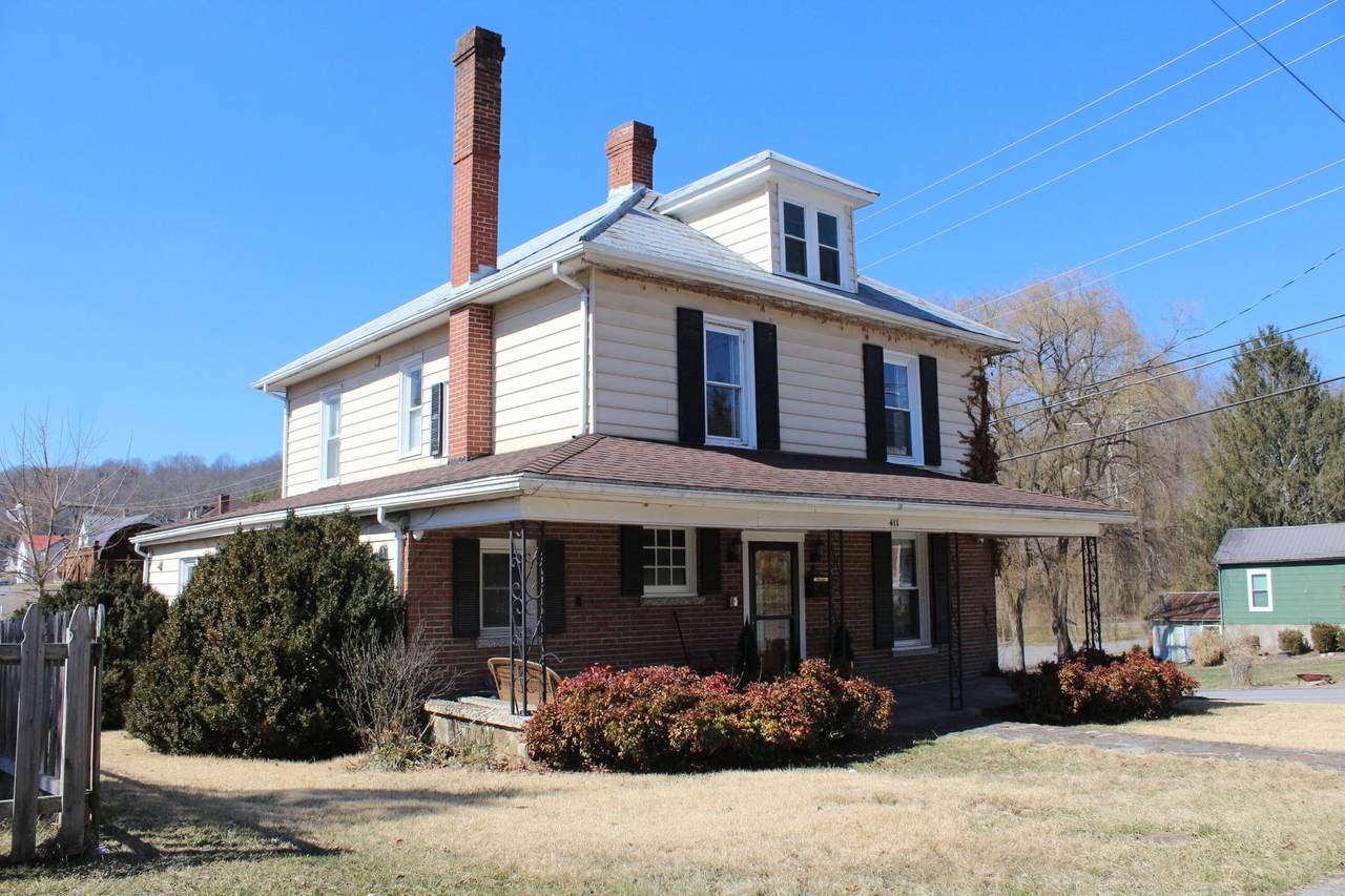 399 Pocahontas Ave - Photo 1