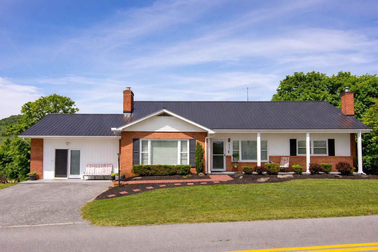 4061 Fairview Rd - Photo 1