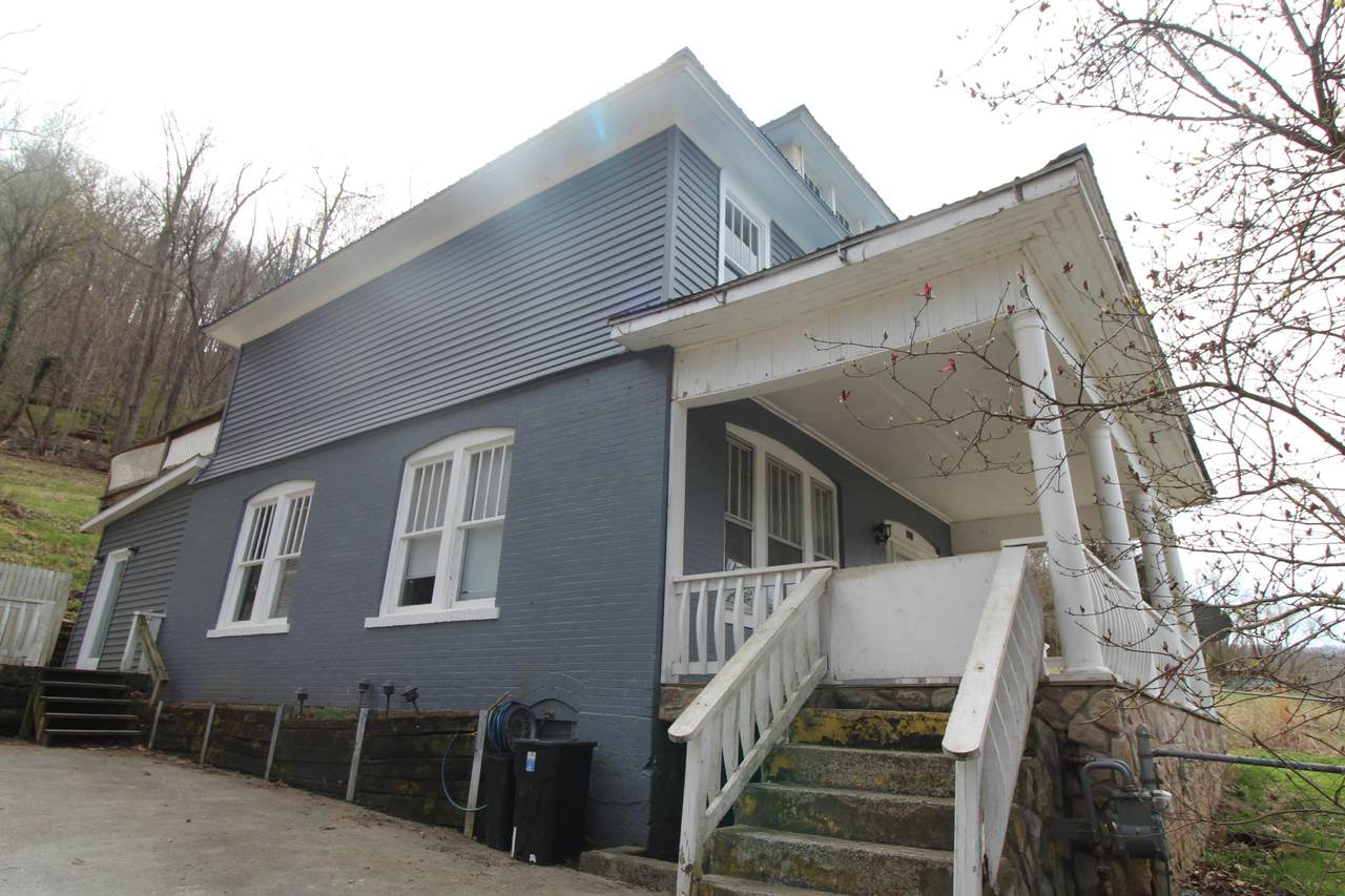 98 Herman St - Photo 1