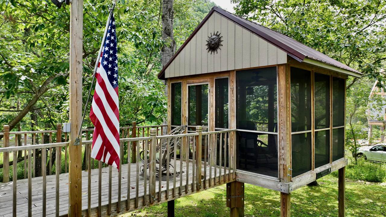 https://bt-photos.global.ssl.fastly.net/greenbrier/1280_boomver_1_26-435-2.jpg