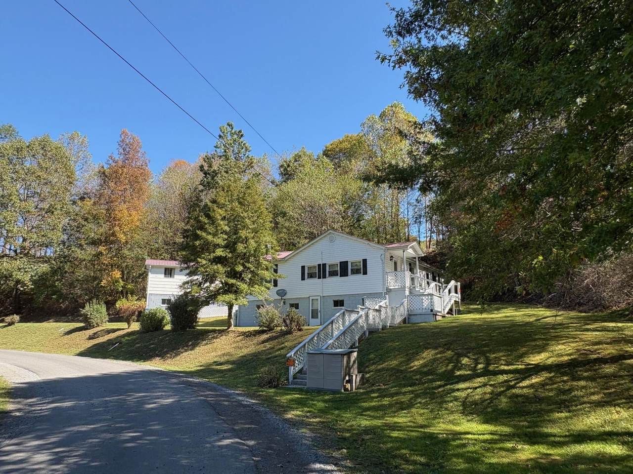 289 Boggs Creek Rd - Photo 1