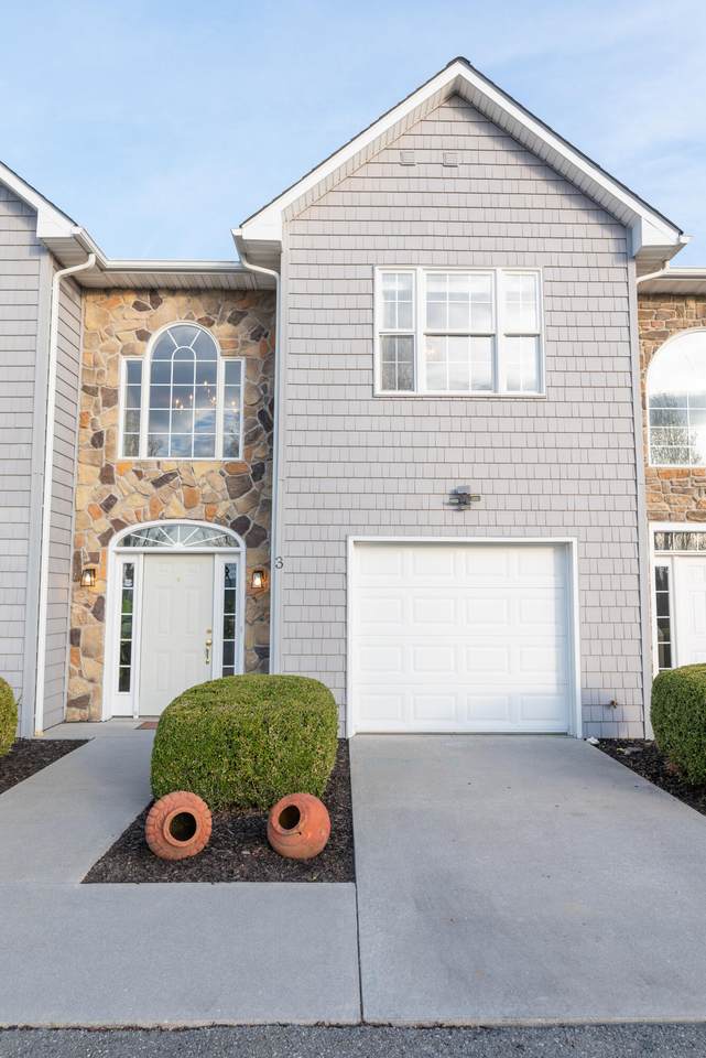 149 Townhouse Ln 3B - Photo 1