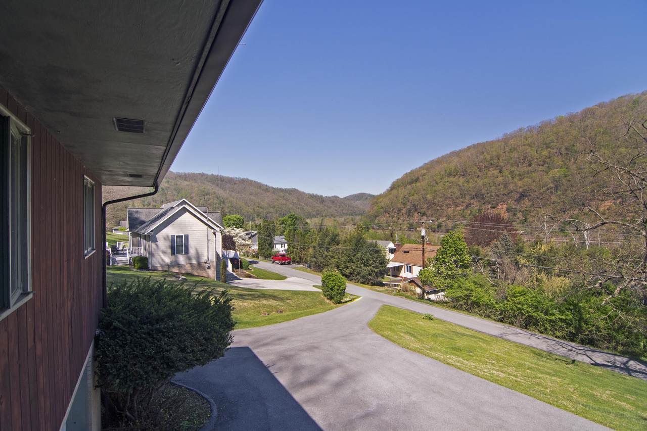 https://bt-photos.global.ssl.fastly.net/greenbrier/1280_boomver_1_26-507-2.jpg