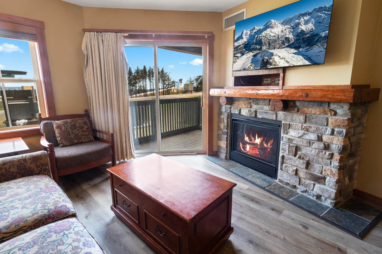 117 Highland House - Photo 1
