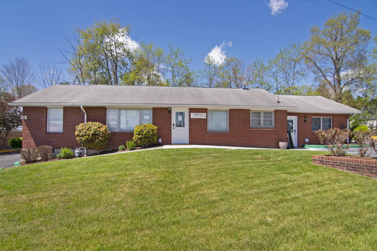 8747 Seneca Trail S - Photo 1