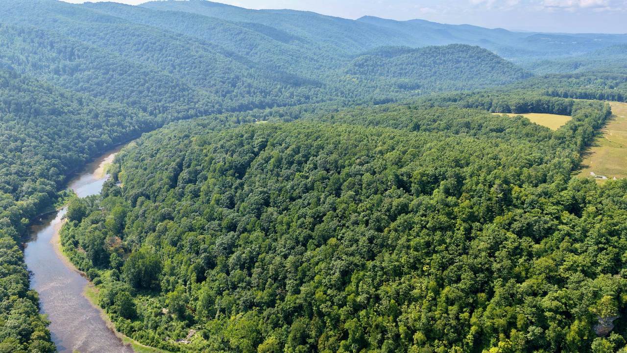 https://bt-photos.global.ssl.fastly.net/greenbrier/1280_boomver_1_26-595-2.jpg